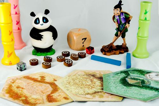 Illustration for article titled Cardboard Consoles: What to play?